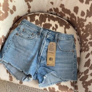 Levi 501 shorts high rise